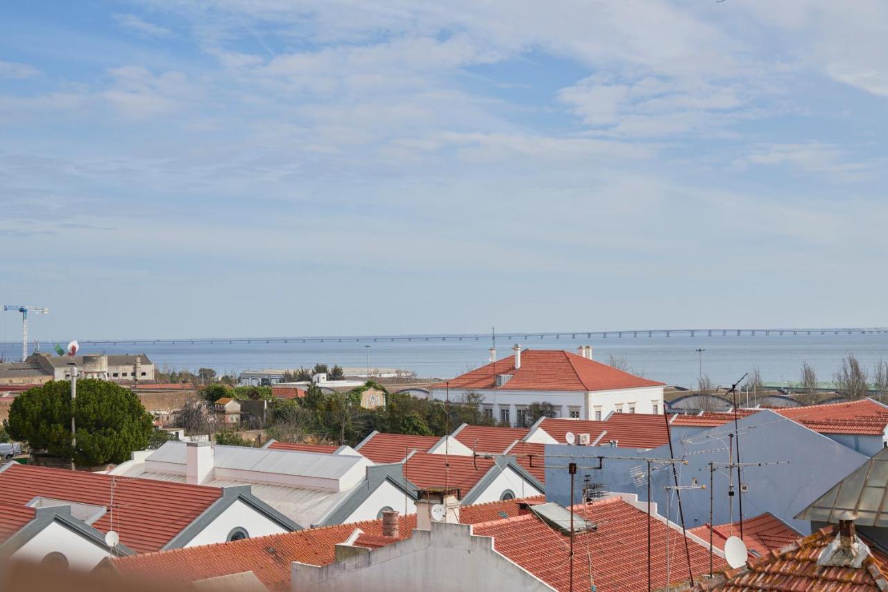 Bright Apt W Balcony, Ac, Parking, By Timecooler Lisboa Eksteriør bilde