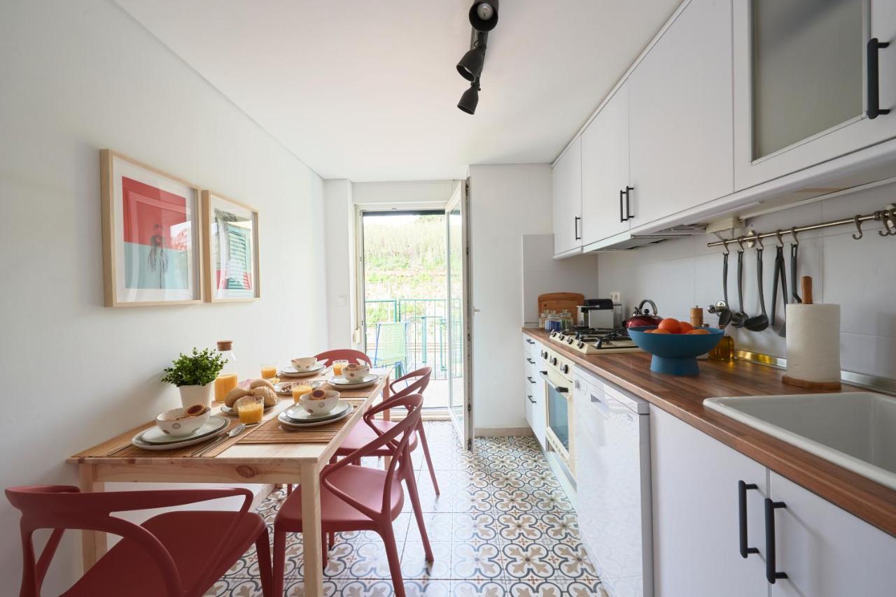 Bright Apt W Balcony, Ac, Parking, By Timecooler Lisboa Eksteriør bilde